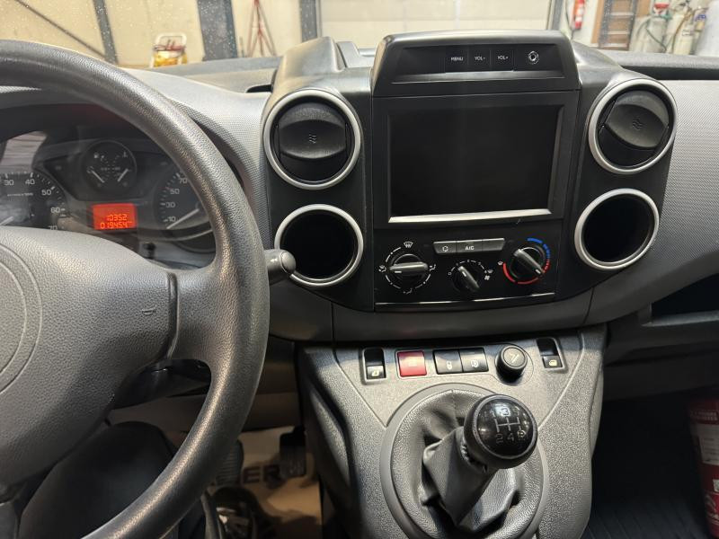 Used CITROEN Berlingo III 2017 BLACK € 10490 in Wavre