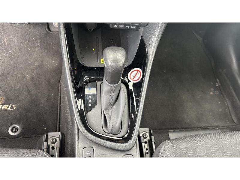 Occasion TOYOTA Yaris IV 2024 WHITE 24490 € à Wavre