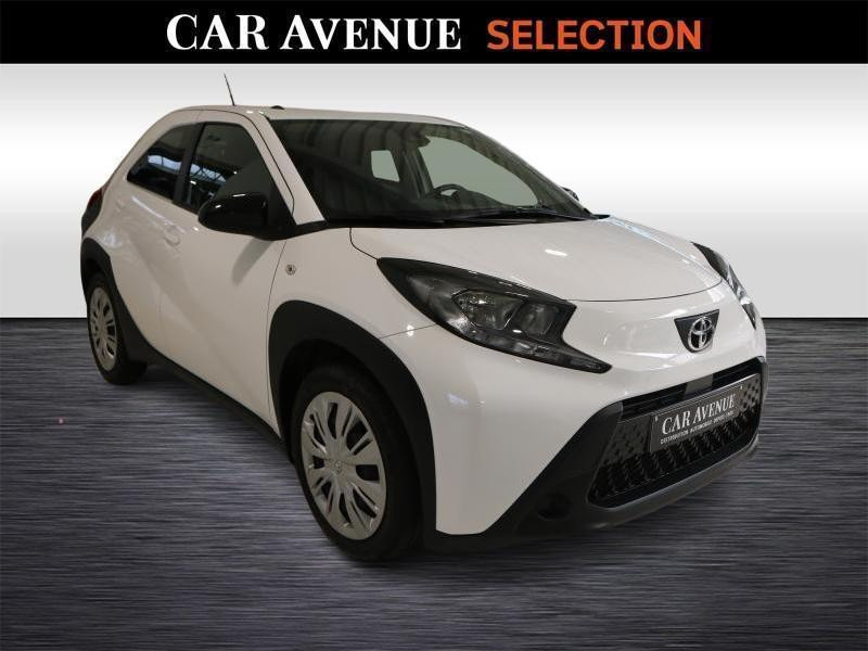 Occasion TOYOTA Aygo X-play CVT 1.0 AUTOMATIQUE 2025 WHITE 17490 € à Wavre