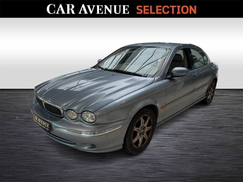 Used JAGUAR X-Type 2.0 A/T ESS 2002 BLUE € 1250 in Wavre