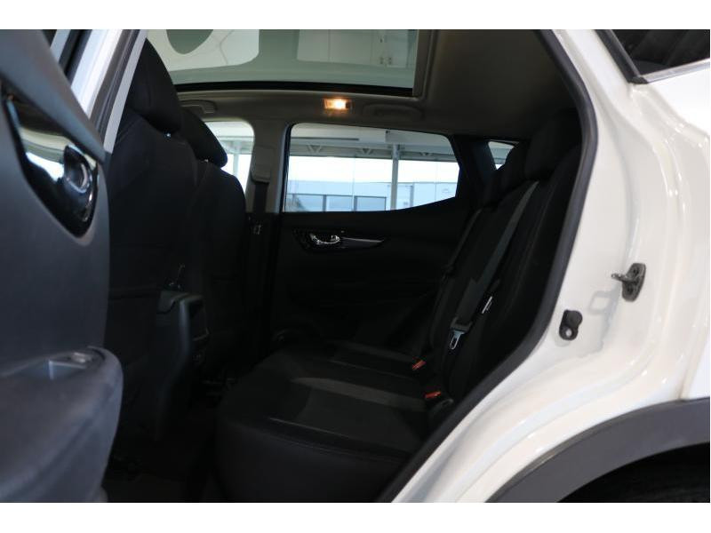 Used NISSAN Qashqai N-CONNECTA 1.2 DIG-T 2018 WHITE € 12490 in Wavre