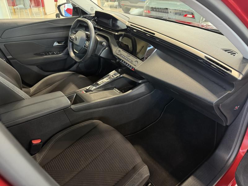 Used PEUGEOT 308 SW Active Pack 1.5 BlueHDi 130 2022 RED € 16990 in Wavre