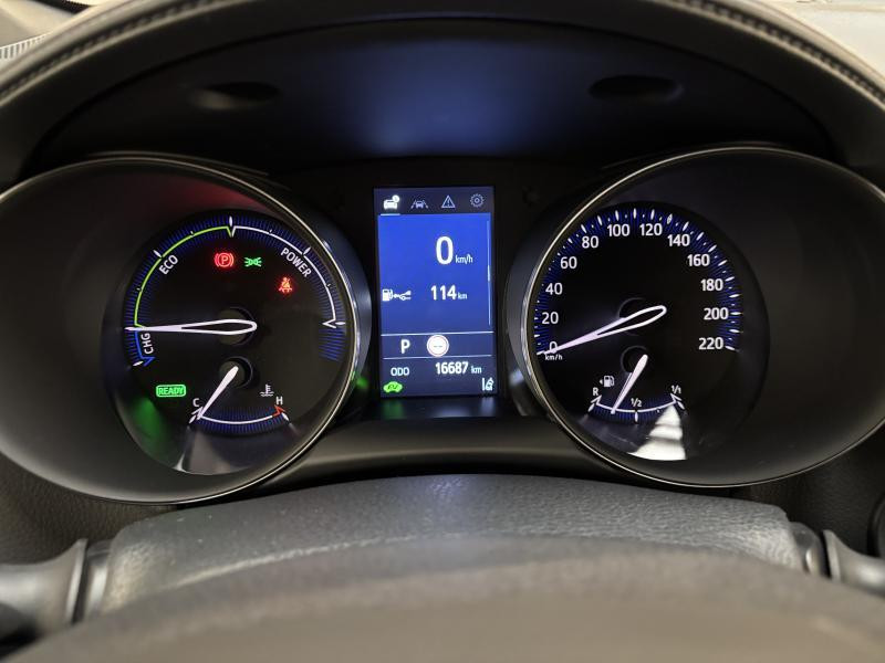 Used TOYOTA C-HR GR Sport 2023 WHITE € 24990 in Seraing