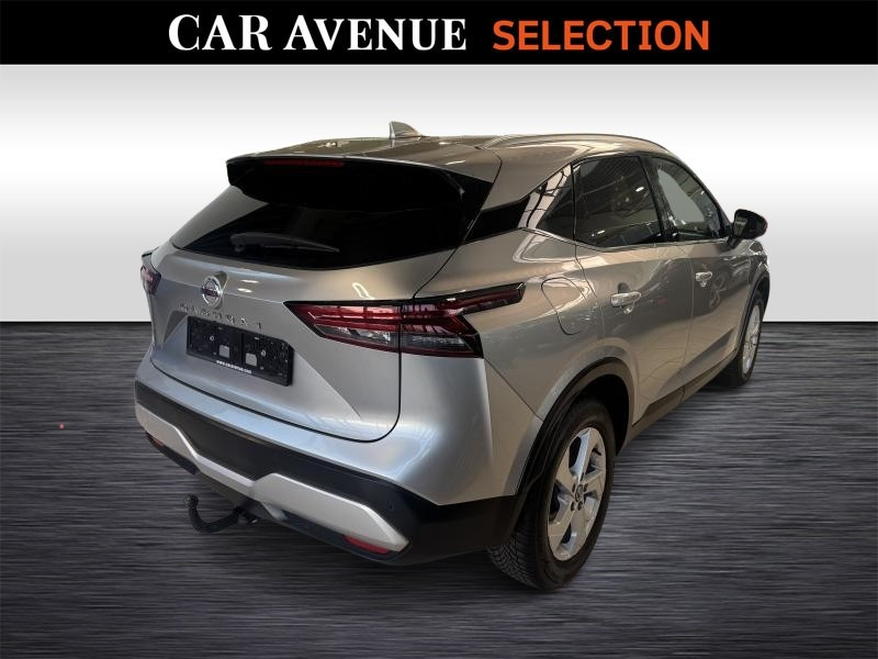 Used NISSAN Qashqai TEKNA + DESIGN PACK 2022 SILVER € 21990 in Wavre