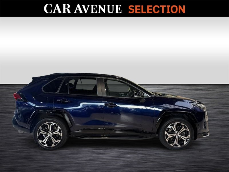 Used TOYOTA RAV4 Style + PLUG IN HYBRID - full options 2023 BLUE € 42990 in Wavre