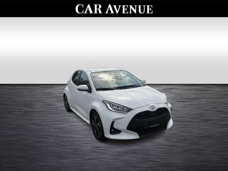 Occasion TOYOTA Yaris 1.5 TNGA HEV Iconic 2024 WHITE 25690 € à Wavre
