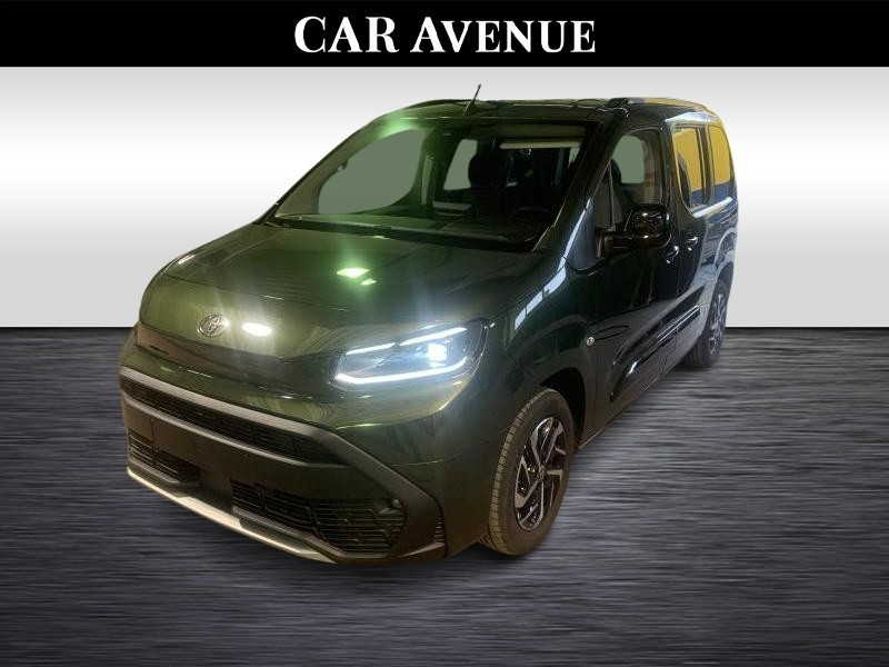 Occasion TOYOTA PROACE CITY Verso 1.2L Petrol Family 5pl  GREEN 29790 € à Wavre