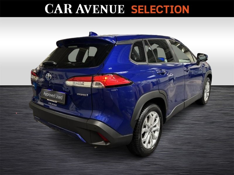 Used TOYOTA Corolla Cross Dynamic 2,0 + Safety Pack 2024 BLUE € 32490 in Seraing