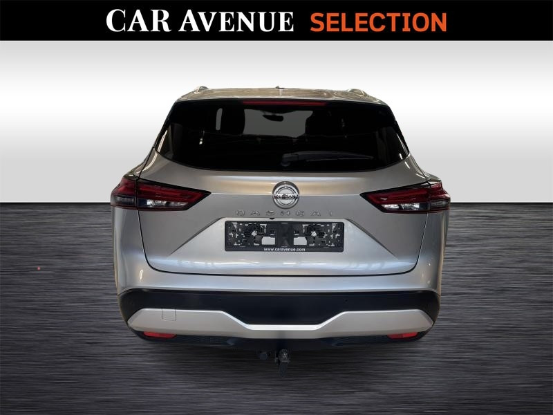 Used NISSAN Qashqai TEKNA + DESIGN PACK 2022 SILVER € 21990 in Wavre