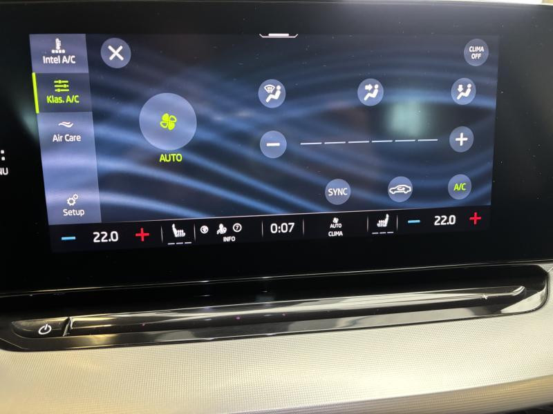 Used SKODA Octavia IV Ambition 2022 BLUE € 19490 in Seraing