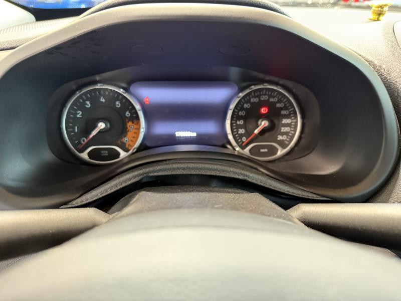 Used JEEP Renegade Limited 2016 GREY € 7800 in Wavre