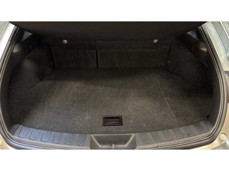 Occasion LEXUS UX 250h Business Line + Leather 2022 GREY 26990 € à Seraing