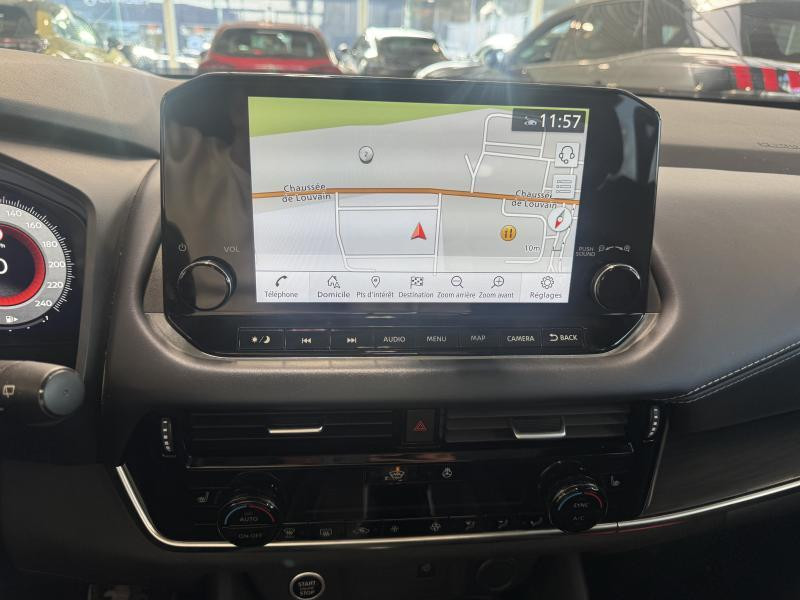 Used NISSAN Qashqai TEKNA + DESIGN PACK 2022 SILVER € 21990 in Wavre