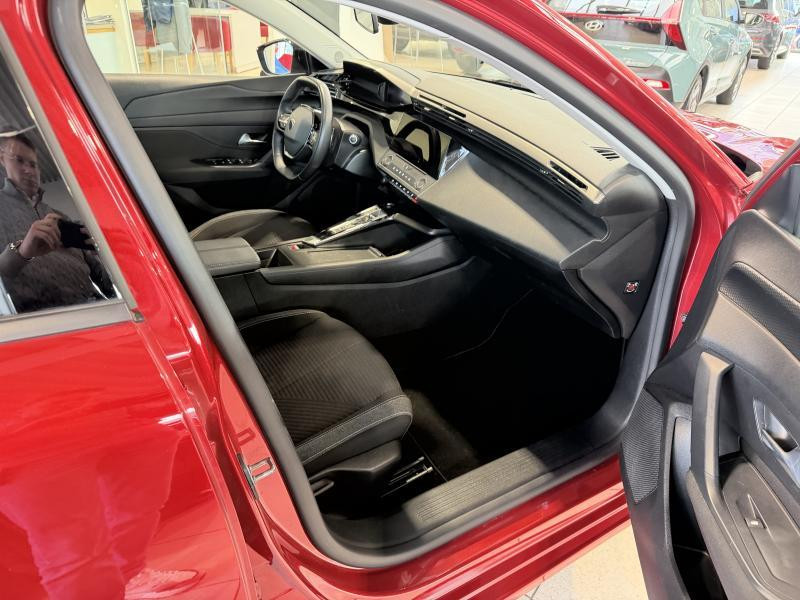 Used PEUGEOT 308 SW Active Pack 1.5 BlueHDi 130 2022 RED € 16990 in Wavre