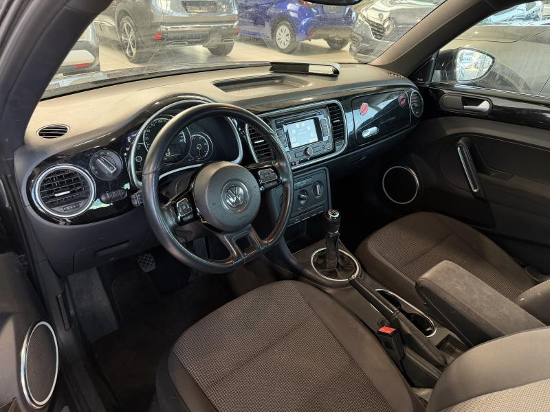 Used VOLKSWAGEN Beetle Beetle II Design 2012 BLACK € 3650 in Wavre