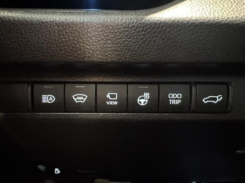 Used TOYOTA RAV4 Style + PLUG IN HYBRID - full options 2023 BLUE € 42990 in Wavre