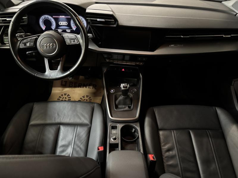 Used AUDI A3 S-Line 2021 WHITE € 22990 in Seraing