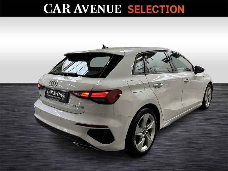 Used AUDI A3 S-Line 2021 WHITE € 22990 in Seraing