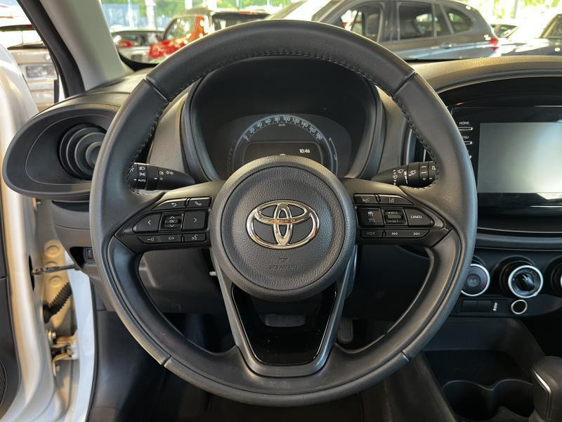 Occasion TOYOTA Aygo X-play CVT 1.0 AUTOMATIQUE 2025 WHITE 17490 € à Wavre