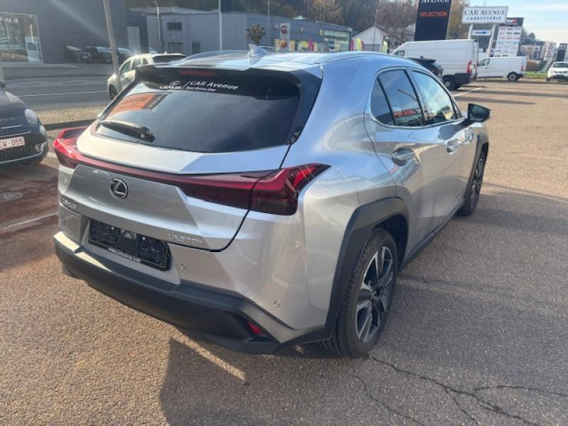 Occasion LEXUS UX 300h  SILVER 44999 € à Wavre