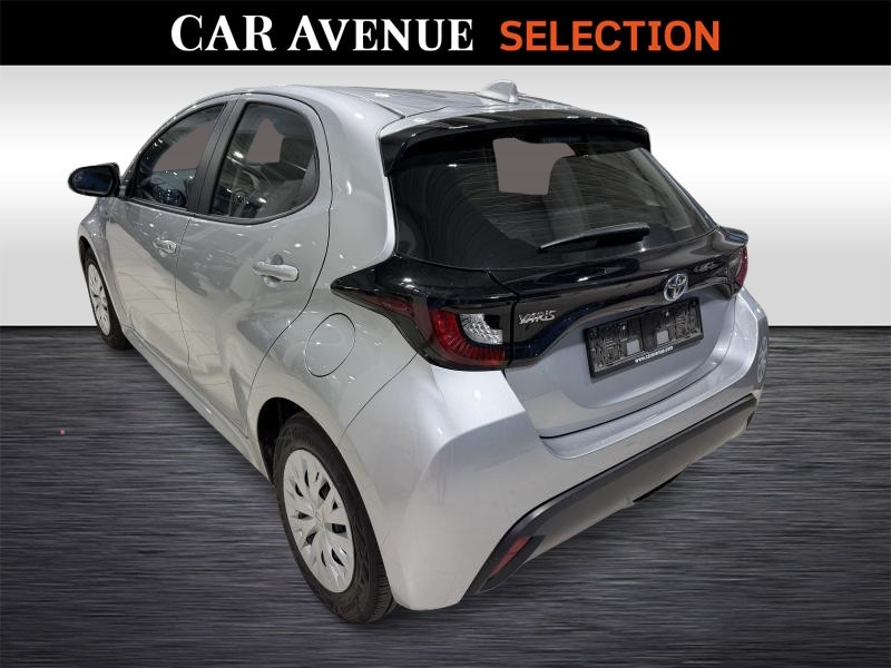 Occasion TOYOTA Yaris 1.5 DYNAMIC 2024 GREY 20990 € à Wavre