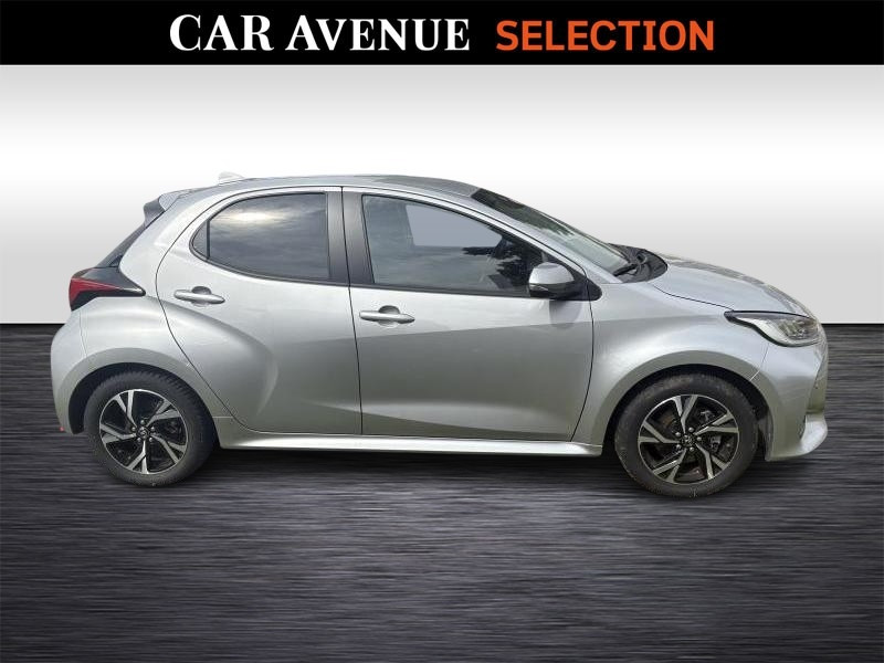 Occasion TOYOTA Yaris 1.5 TNGA HEV Iconic 2024 GREY 25490 € à Wavre