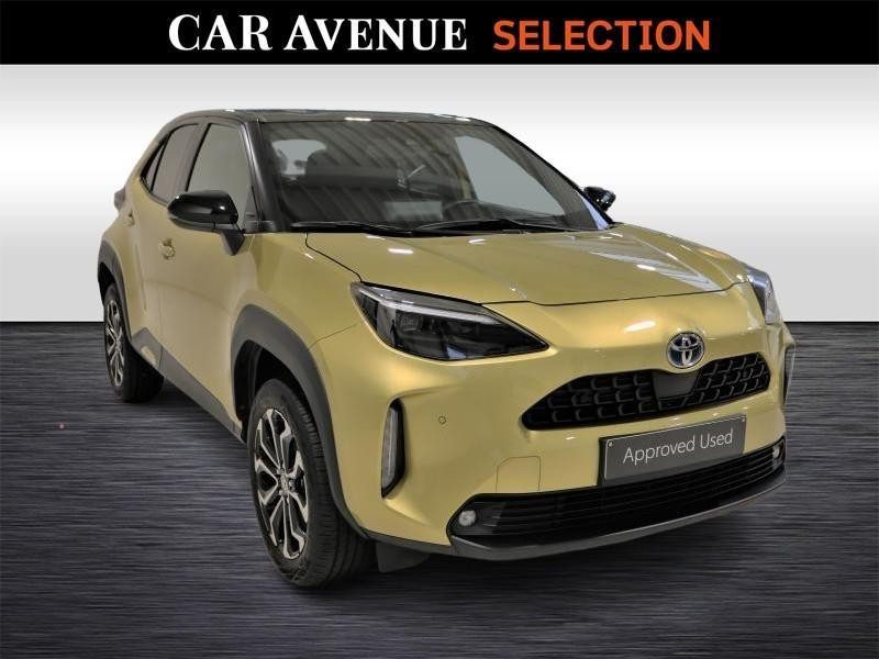 Used TOYOTA Yaris Cross Dynamic Plus 1.5 HSD 2023 GOLD € 19490 in Wavre