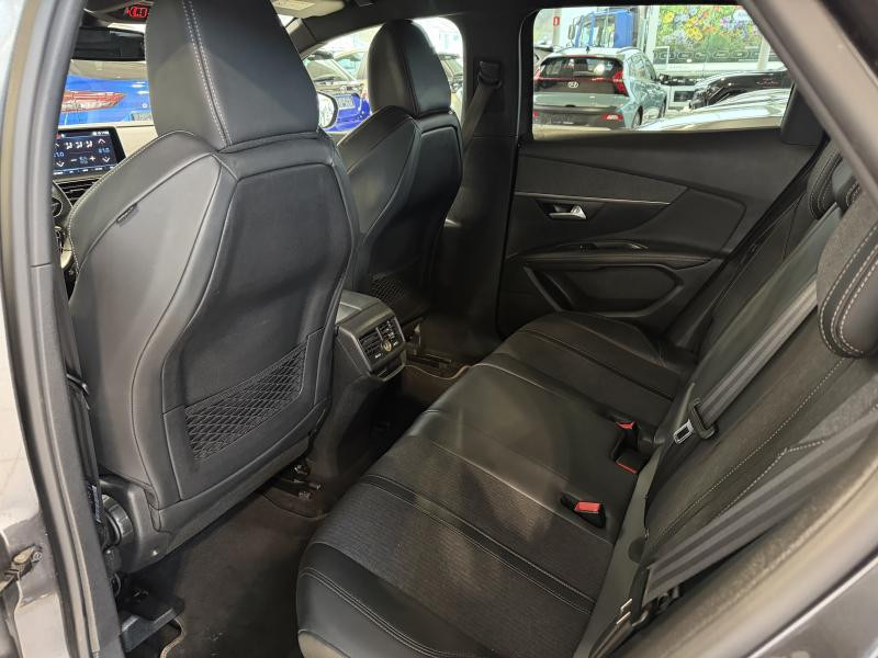 Used PEUGEOT 3008 II GT Line 1.2 2020 GREY € 13000 in Wavre