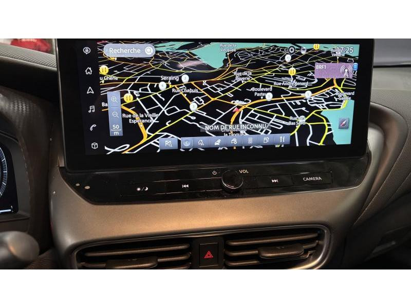 Used NISSAN Juke N-DESIGN 2024 BLUE € 19290 in Seraing