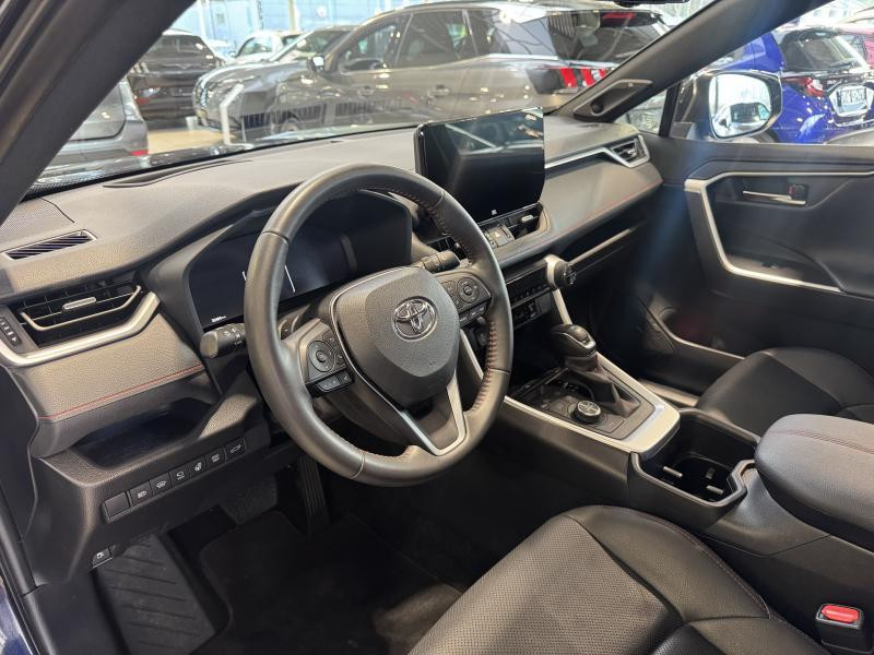 Used TOYOTA RAV4 Style + PLUG IN HYBRID - full options 2023 BLUE € 42990 in Wavre