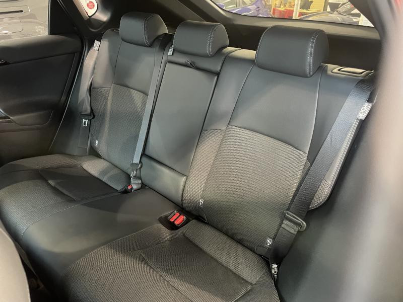 Occasion TOYOTA bZ4X EV 2WD Style 2025 RED 44490 € à Wavre