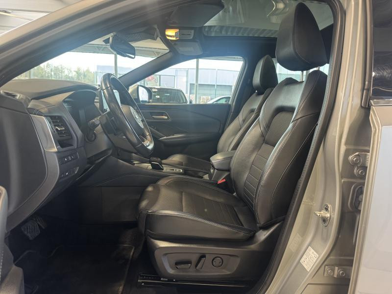 Used NISSAN Qashqai TEKNA + DESIGN PACK 2022 SILVER € 21990 in Wavre