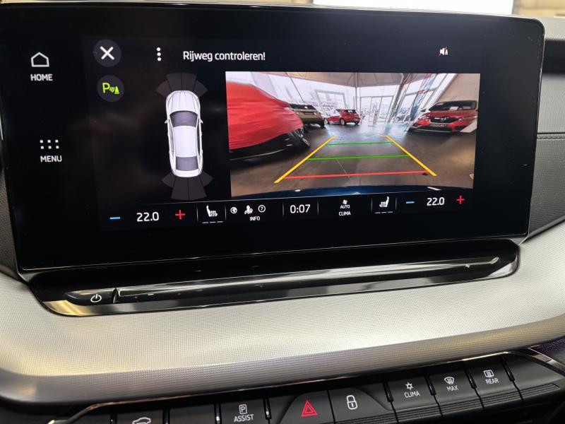 Used SKODA Octavia IV Ambition 2022 BLUE € 19490 in Seraing