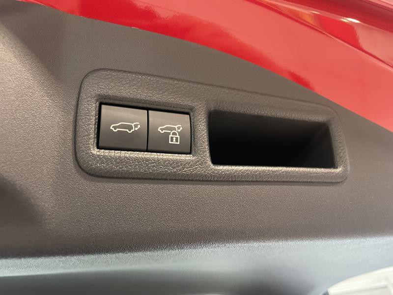 Occasion TOYOTA bZ4X EV 2WD Style 2025 RED 44490 € à Wavre