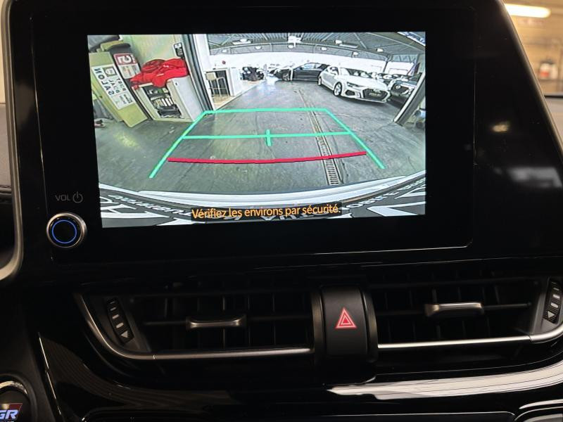 Used TOYOTA C-HR GR Sport 2023 WHITE € 24990 in Seraing