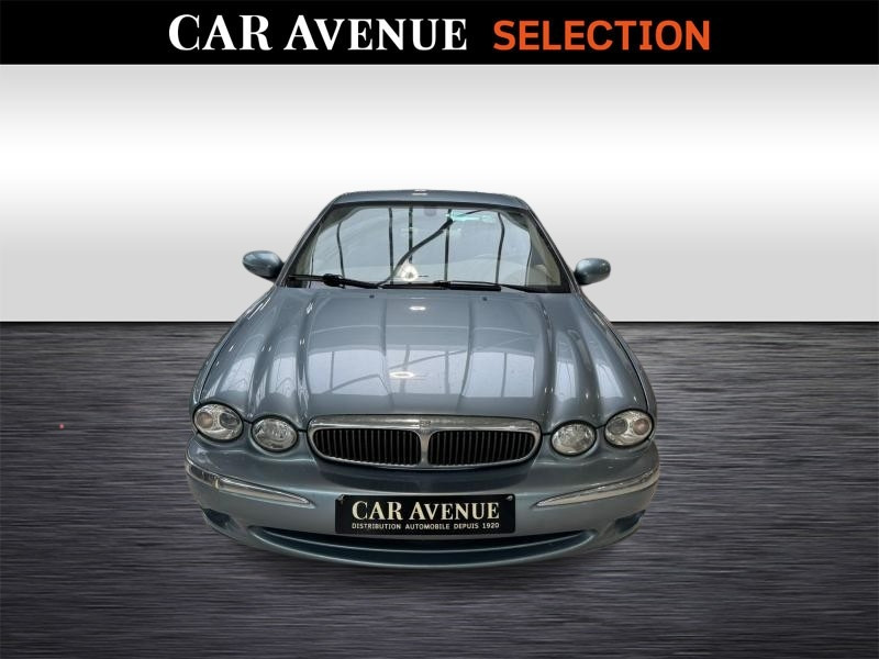Used JAGUAR X-Type 2.0 A/T ESS 2002 BLUE € 1250 in Wavre