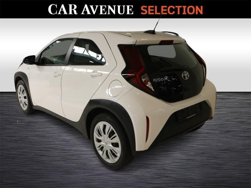 Occasion TOYOTA Aygo X-play CVT 1.0 AUTOMATIQUE 2025 WHITE 17490 € à Wavre