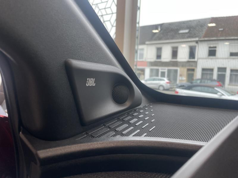 Occasion TOYOTA bZ4X EV 2WD Style 2025 RED 44490 € à Wavre