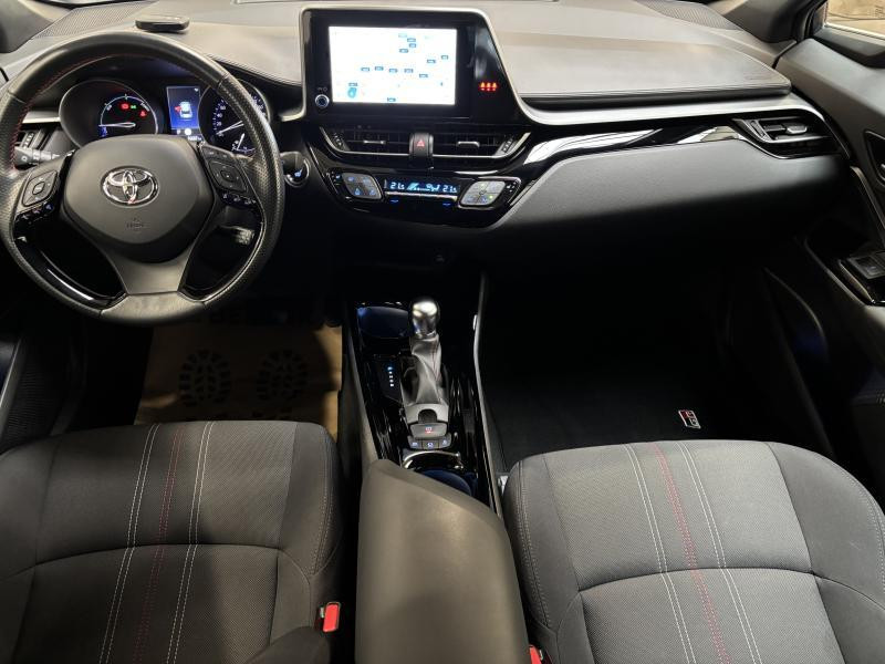 Used TOYOTA C-HR GR Sport 2023 WHITE € 24990 in Seraing