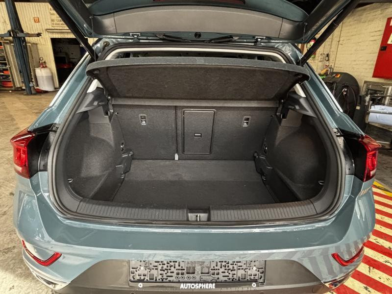 Used VOLKSWAGEN T-Roc Style 2022 GREEN € 24990 in Verviers
