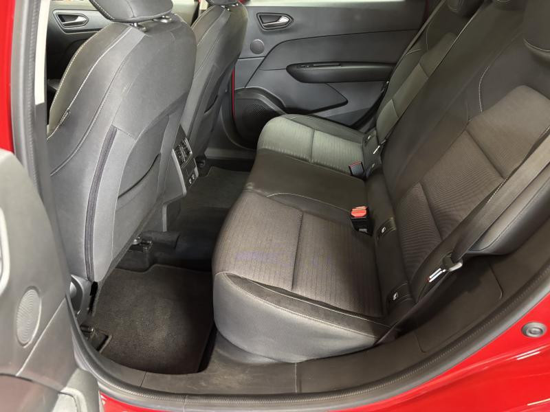 Occasion RENAULT Arkana hybride 2023 RED 20290 € à Seraing