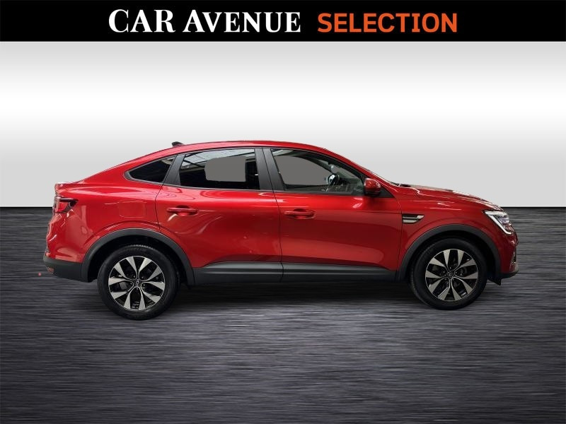 Occasion RENAULT Arkana hybride 2023 RED 20290 € à Seraing