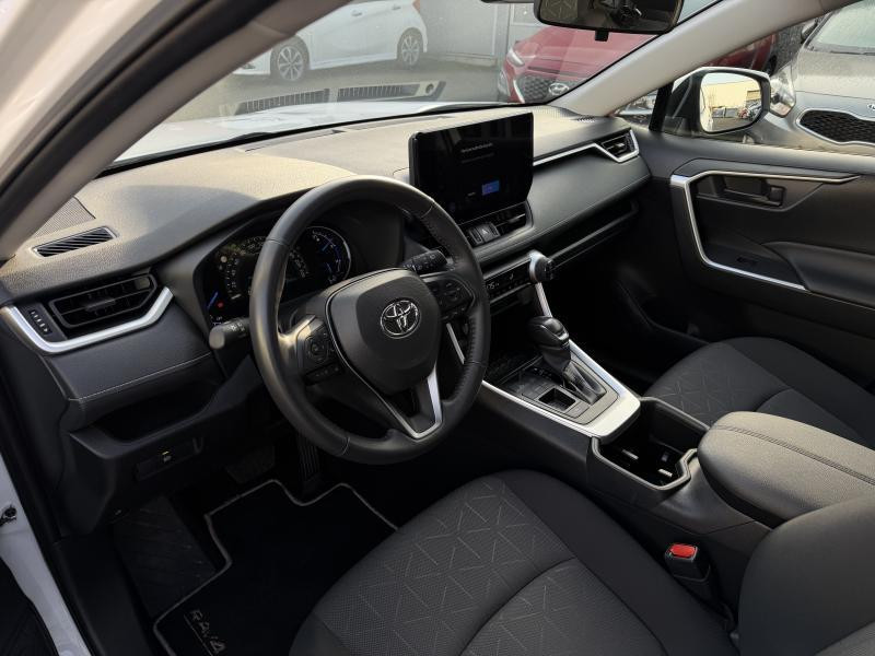 Occasion TOYOTA RAV4 Dynamic 2.5 HSD 131kW 2024 WHITE 35690 € à Wavre