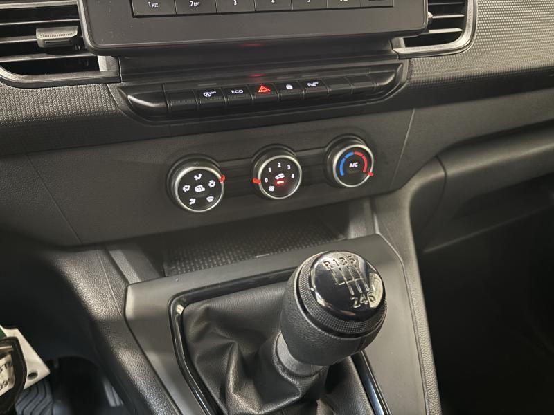 Occasion NISSAN Townstar ACENTA L1H1 2023 WHITE 18690 € à Seraing