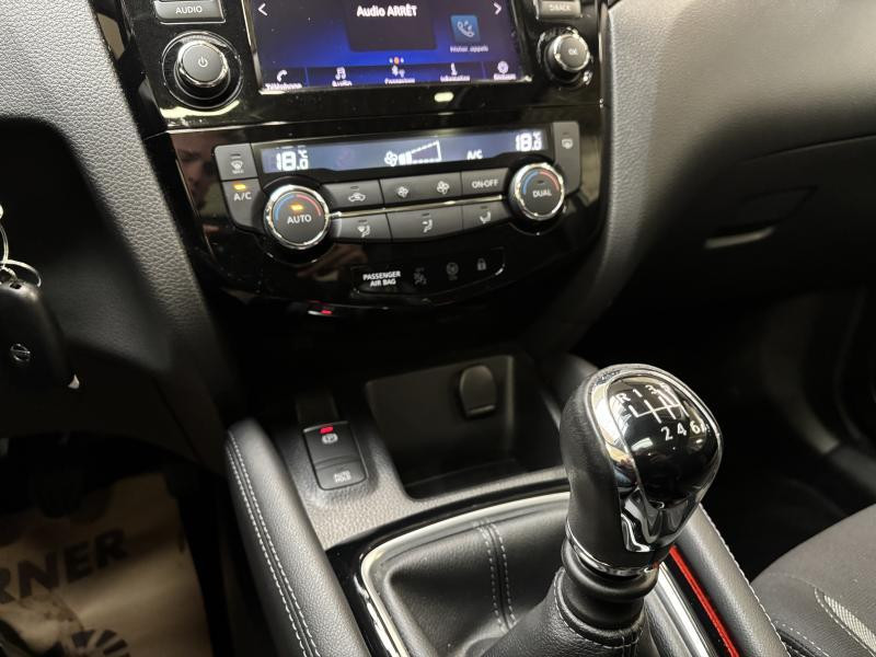 Occasion NISSAN Qashqai Urban 2019 GREY 15990 € à Seraing