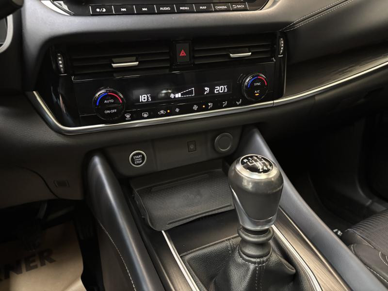 Occasion NISSAN Qashqai 1.3 MILD-HYBRID TEKNA 2022 BLUE 23490 € à Seraing