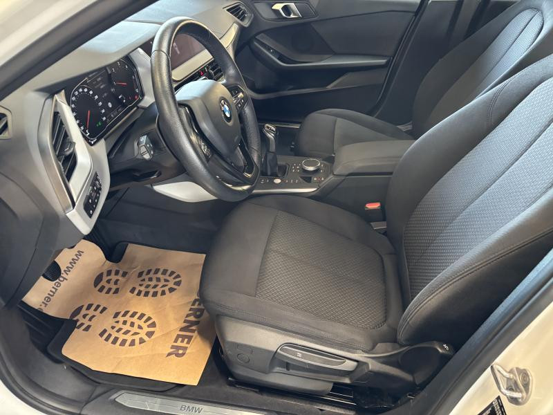 Used BMW Serie 1 116 Hatch 2020 WHITE € 17990 in Seraing