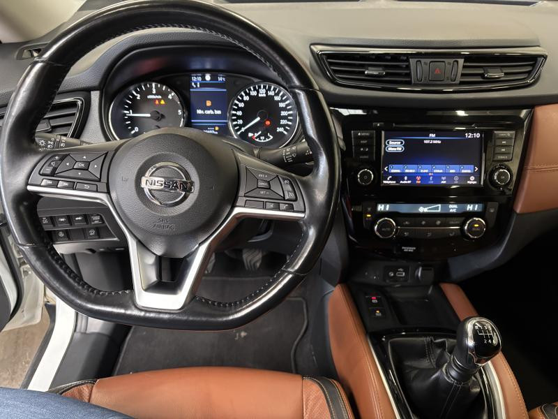 Used NISSAN X-Trail TEKNA 2021 WHITE € 20990 in Seraing