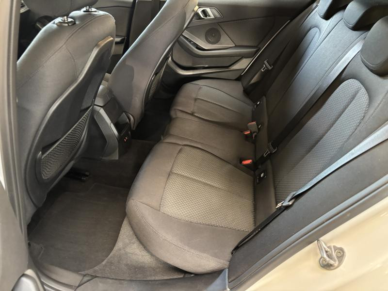 Used BMW Serie 1 116 Hatch 2020 WHITE € 17990 in Seraing