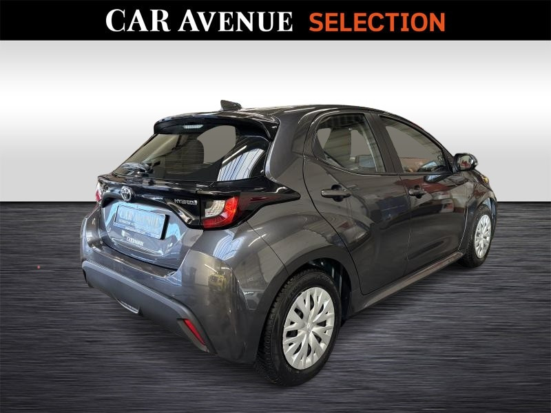 Used TOYOTA Yaris Dynamic 2024 GREY € 19490 in Seraing